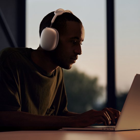 Apple AirPods Max - Draadloze Bluetooth Koptelefoon - Lightning - Roze
