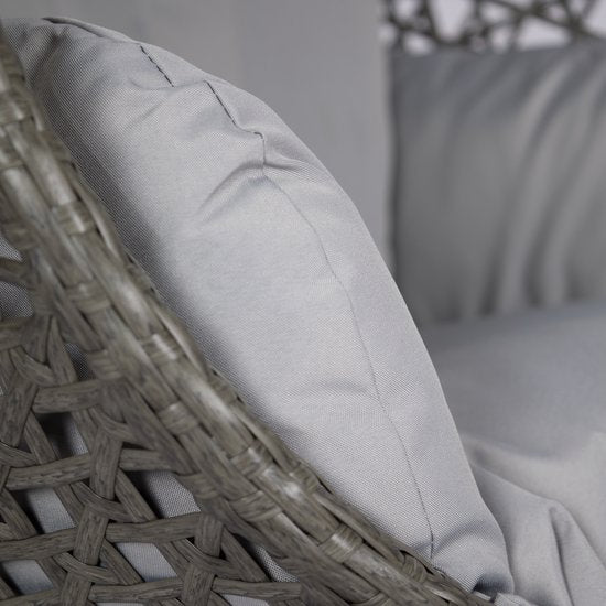 Hangstoel Sydney - Bruin / Grijs Wicker - Zwart Frame - Grijze kussens - Basketmaat 82*65*110CM-voor Buiten en Binnen