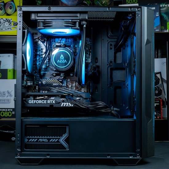 FlowUp x Powered By MSI - De Tetragame Gaming PC - Ryzen 7 5700x - RTX 5060 - 32 GB Corsair RAM - MSI 650w - 1 TB NVMe SSD - AZZA Galeforce ARGB